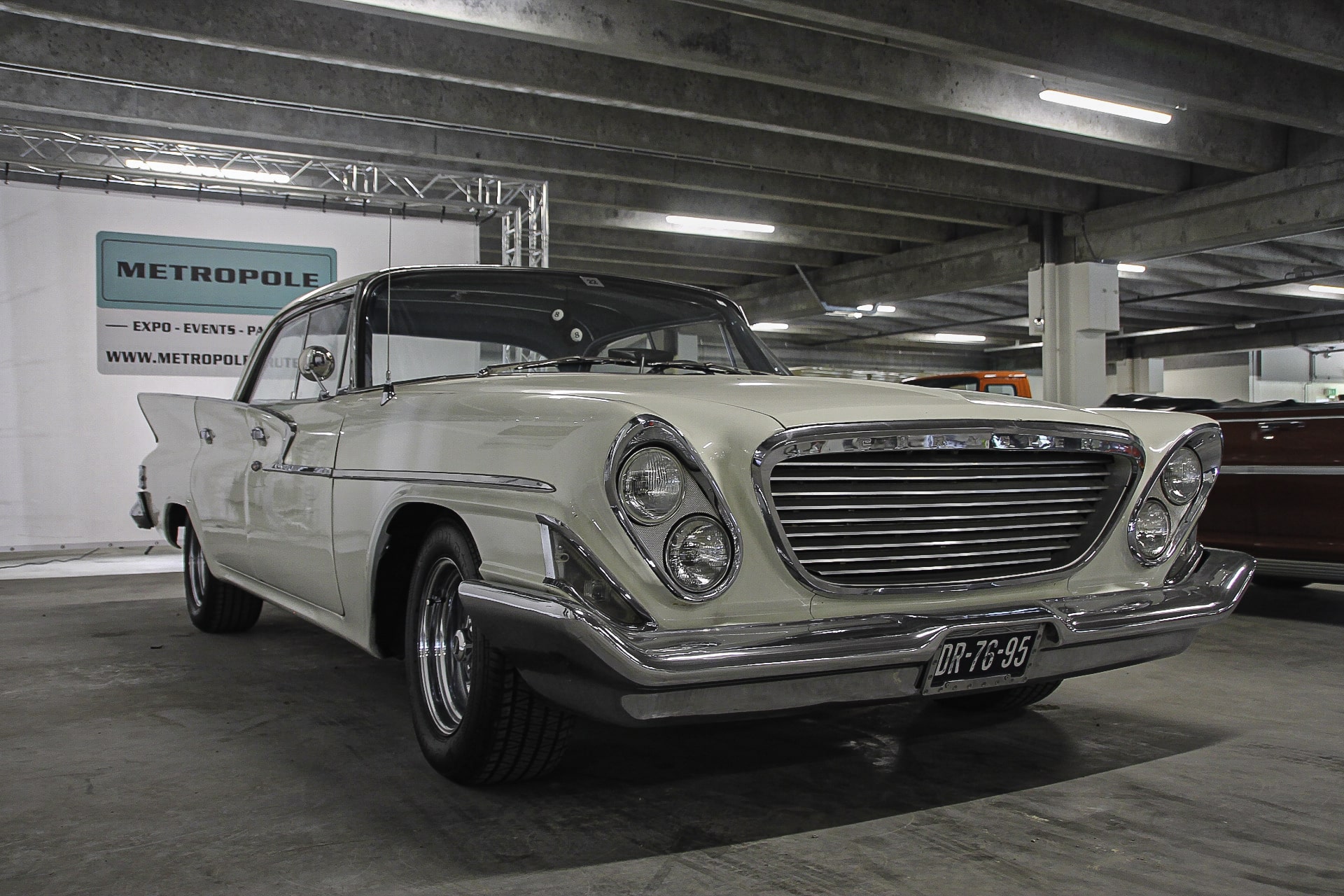 Chrysler serie II Newport