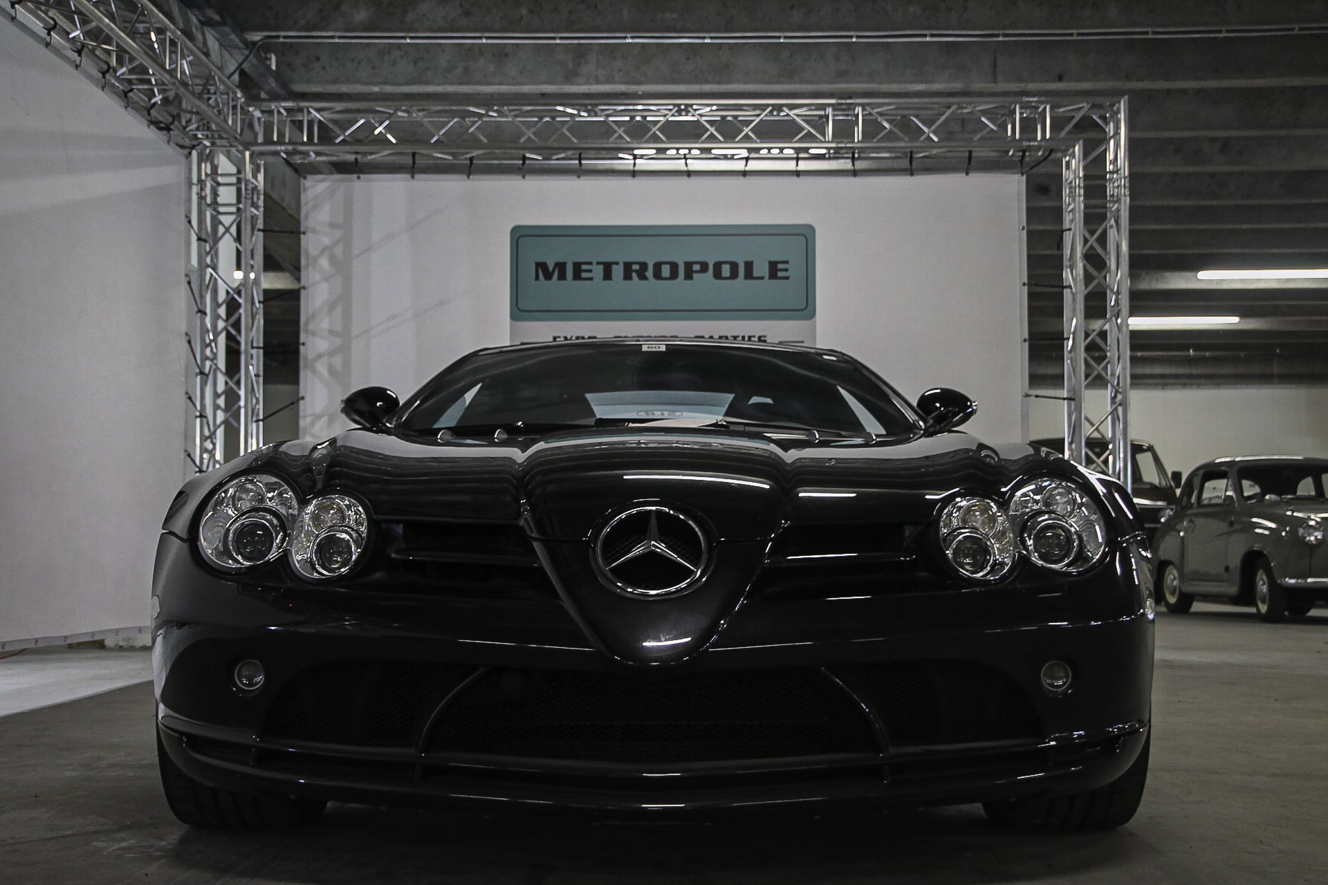 Mercedes Benz SLR