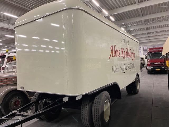 Kassbohrer aanhanger