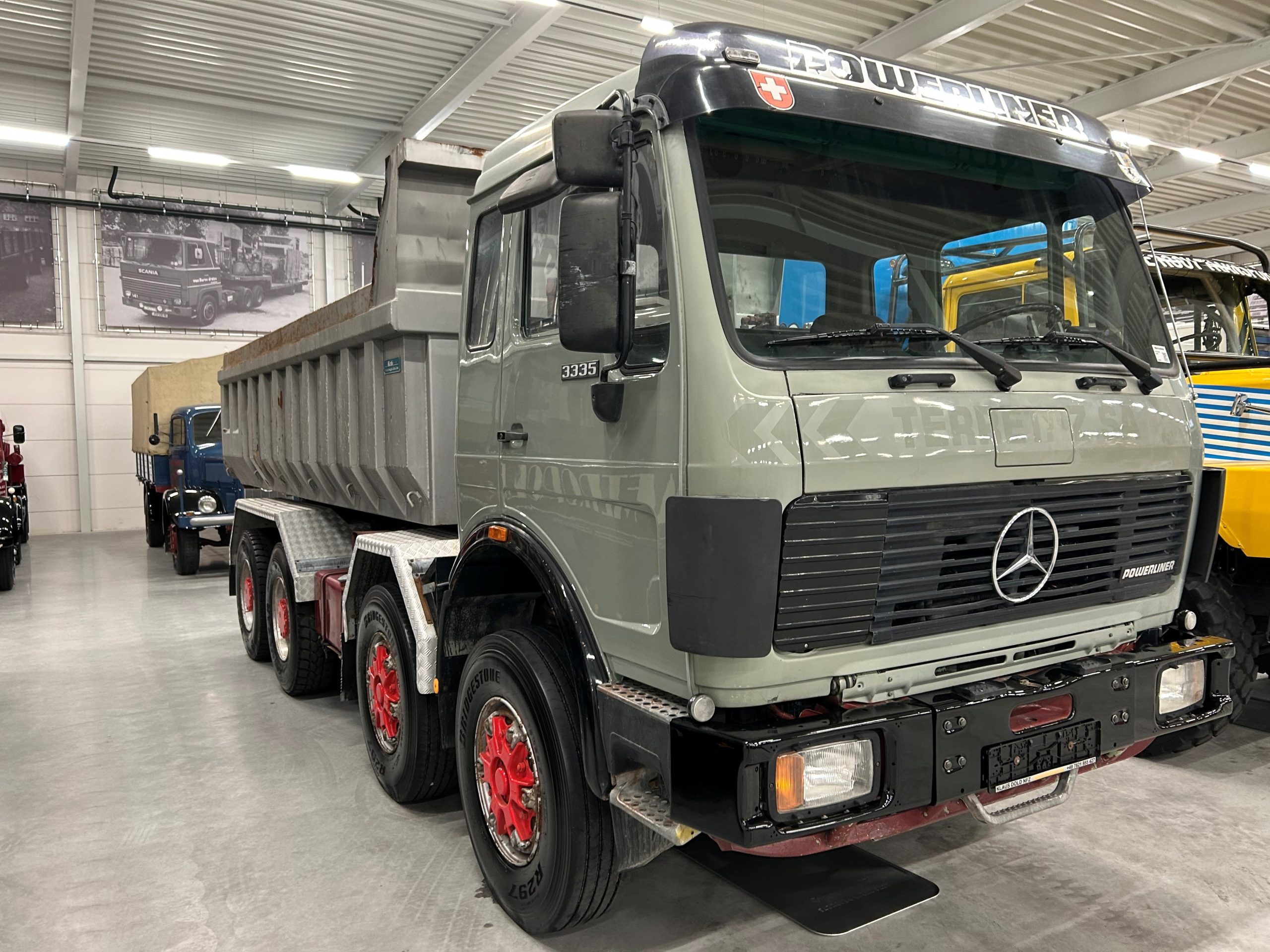 Mercedes 3335 8x4