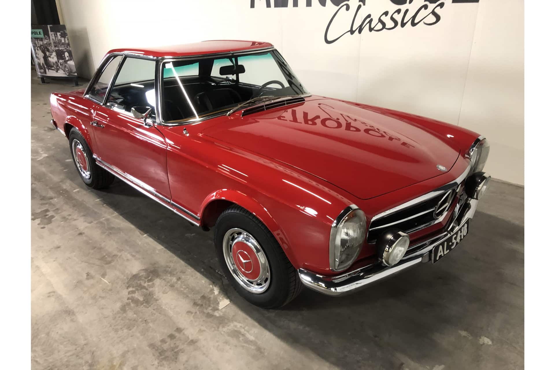 Mercedes-Benz 280SL Pagode .1970.