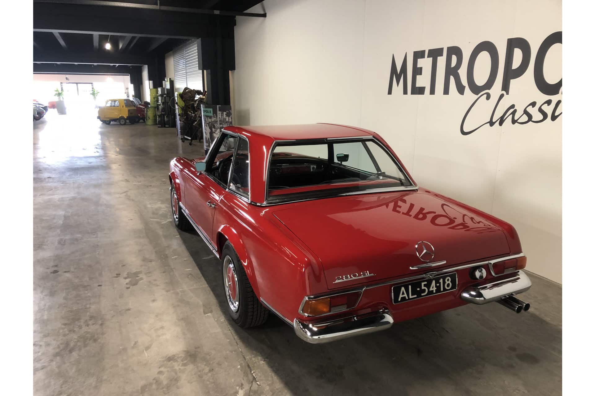 Mercedes-Benz 280SL Pagoda .1970.