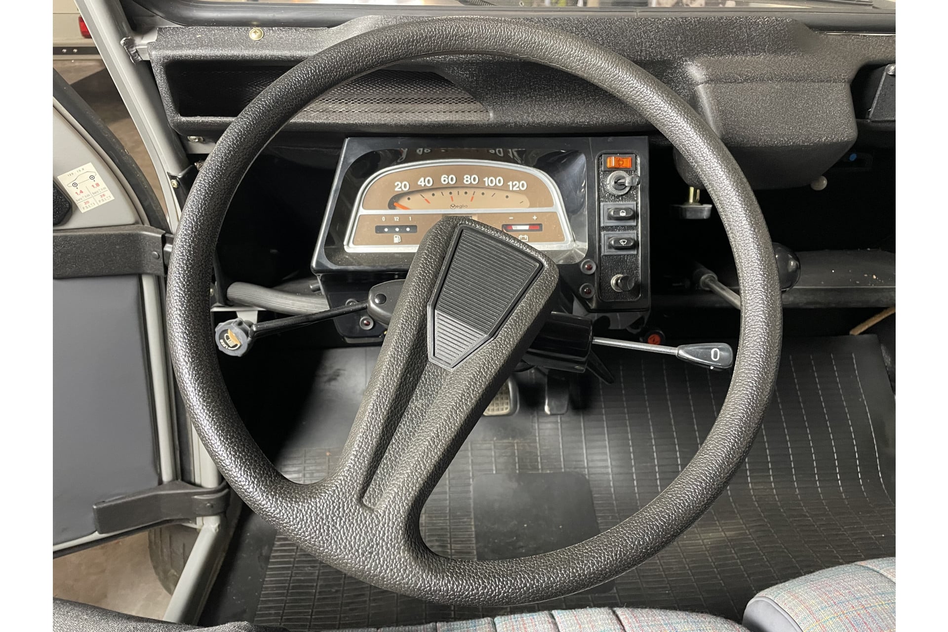 Citroën 2CV6 Club