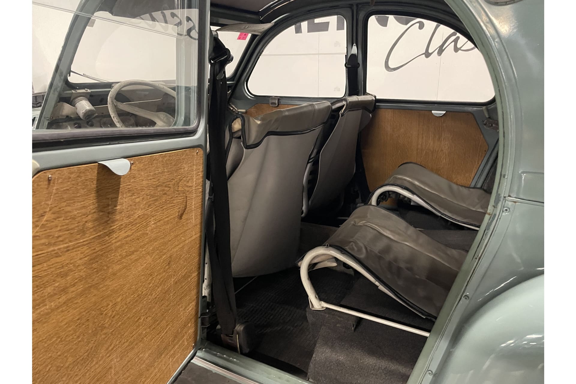 Citroën 2CV Sahara 4x4