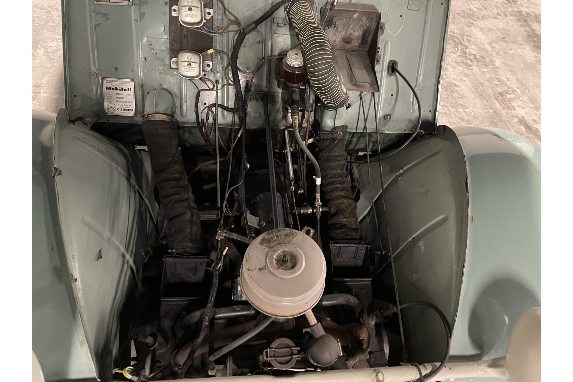 Citroën 2CV Sahara 4x4