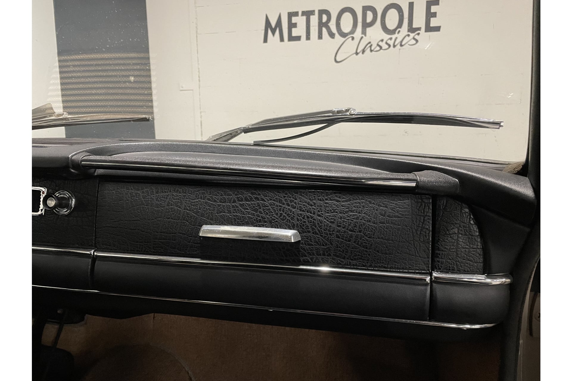 BMW 1800