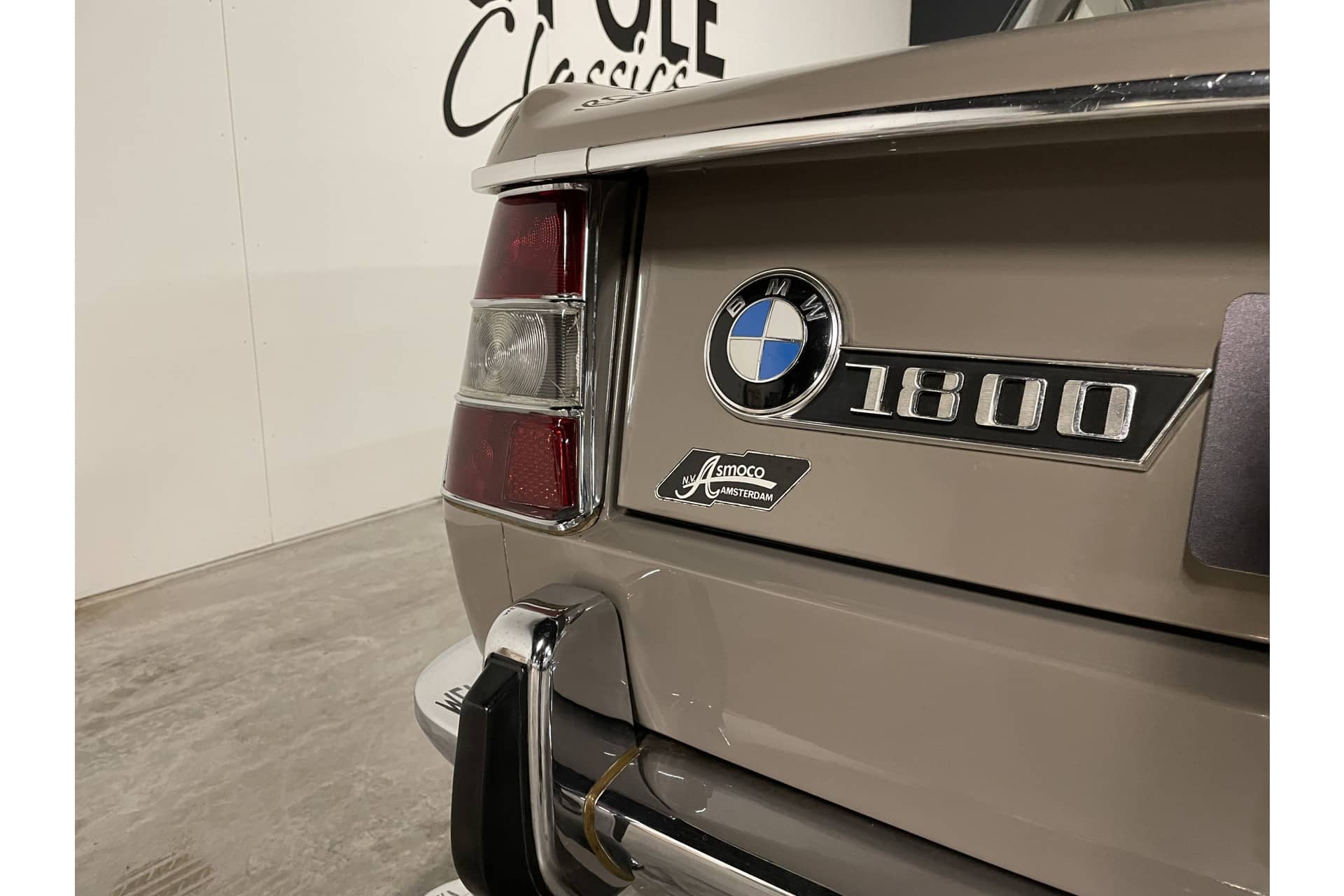 BMW 1800 Sedan