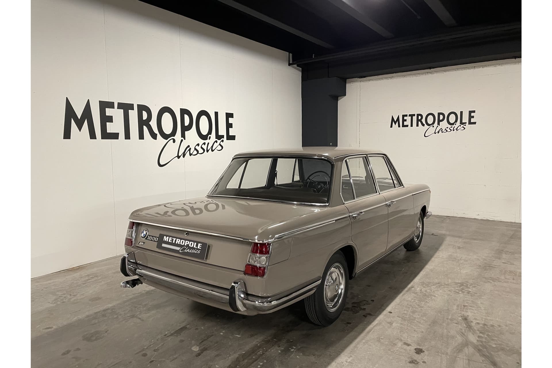BMW 1800 Sedan