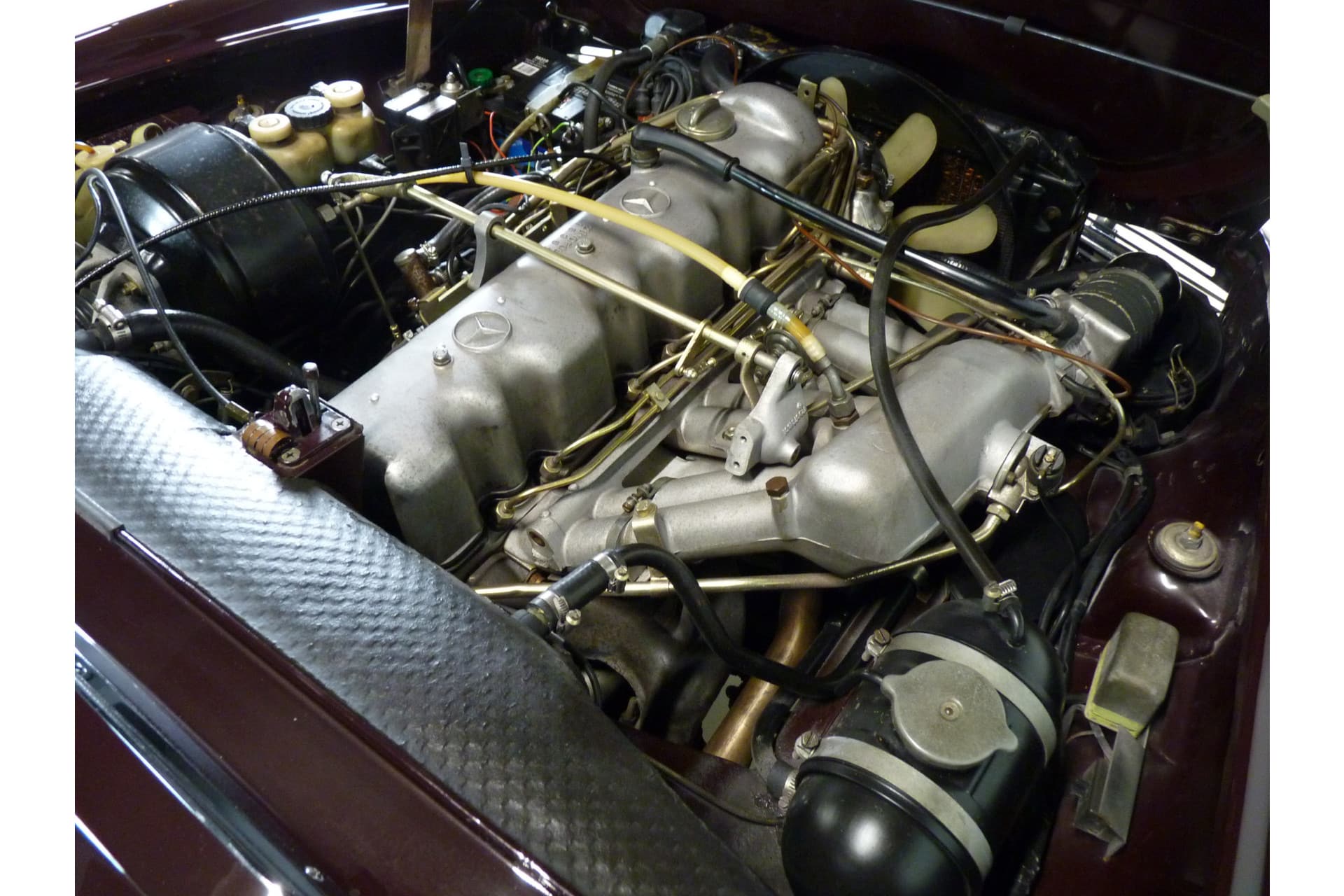 Mercedes Benz 280 SL