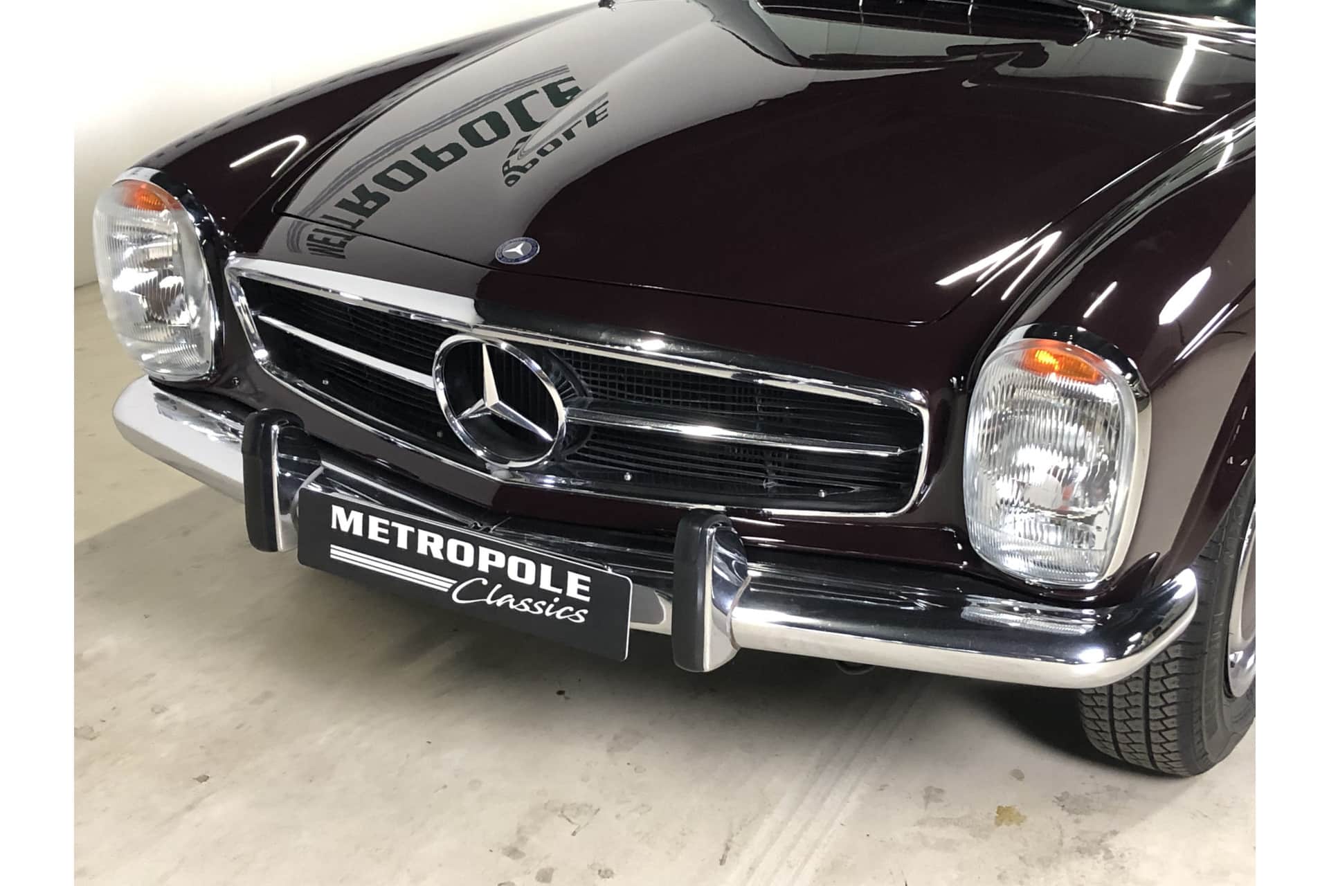 Mercedes Benz 280 SL