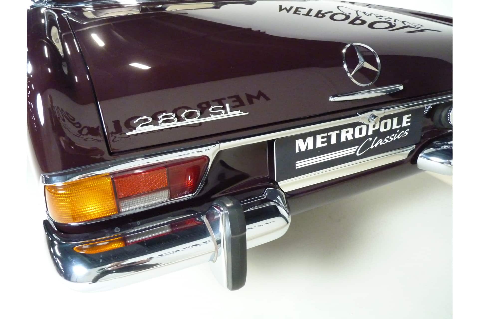 Mercedes Benz 280 SL