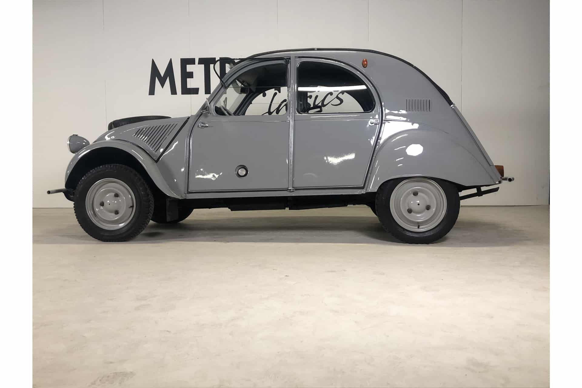Citroën 2CV Sahara 4x4