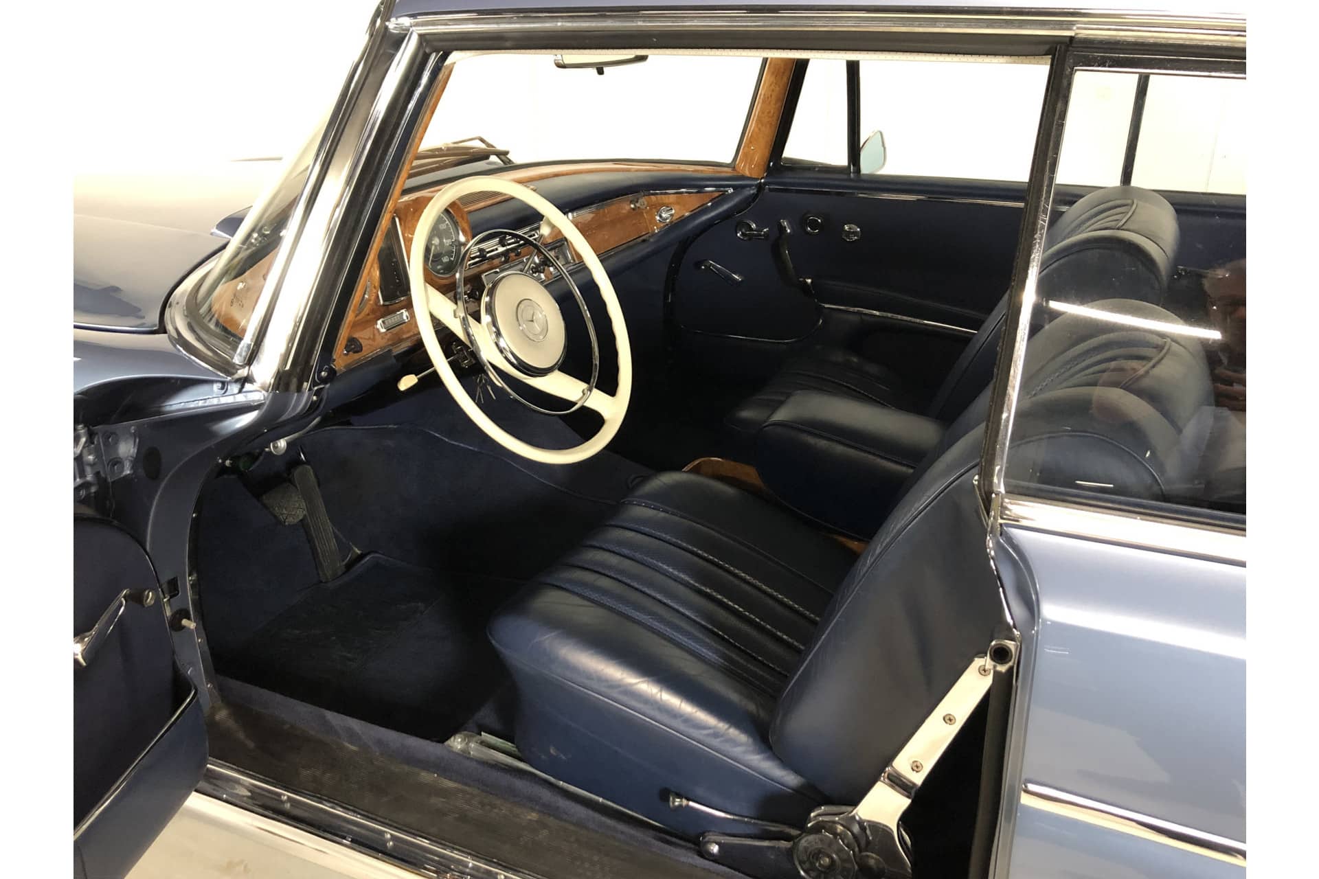 Mercedes Benz 300 SE Coupe