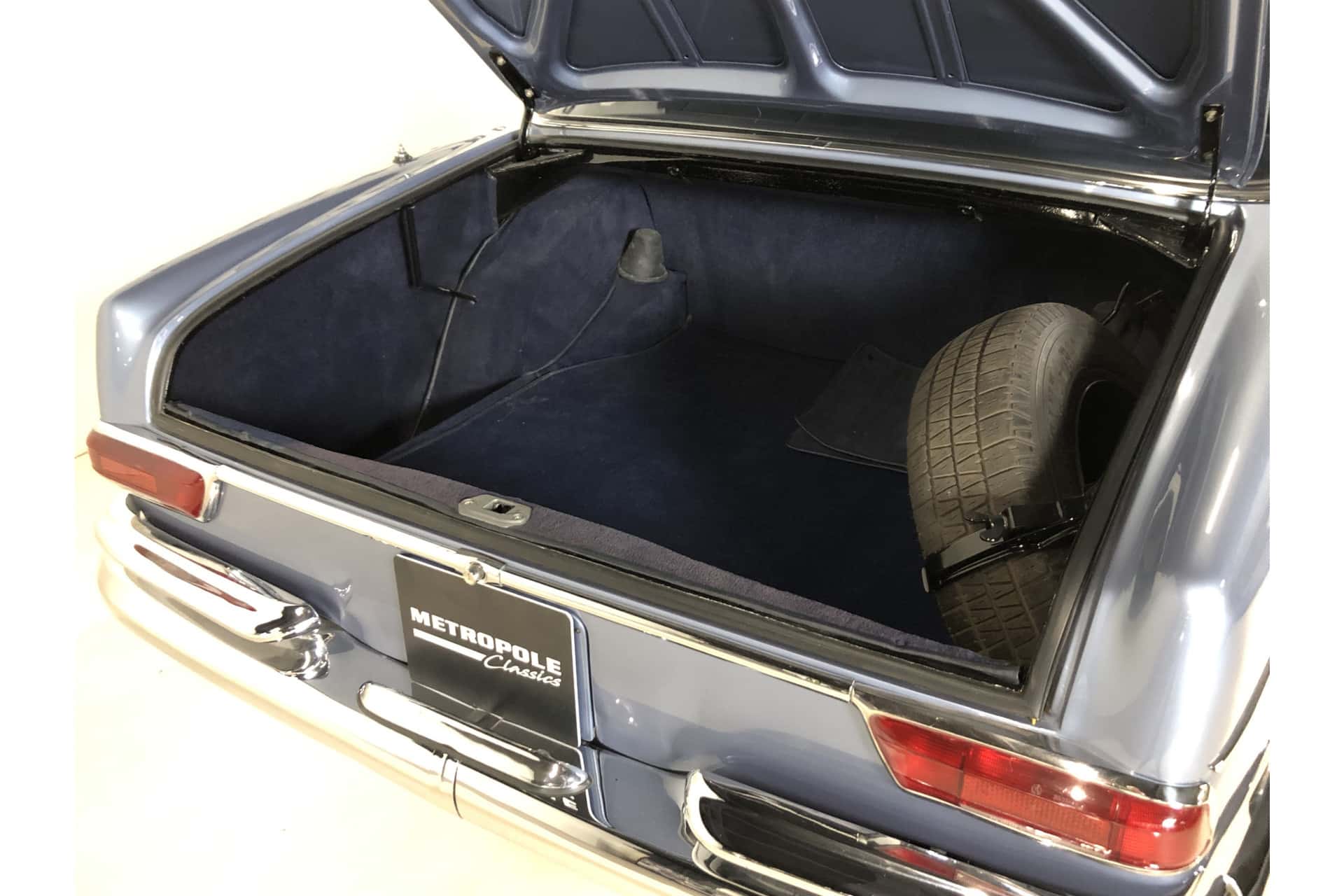 Mercedes Benz 300 SE Coupe