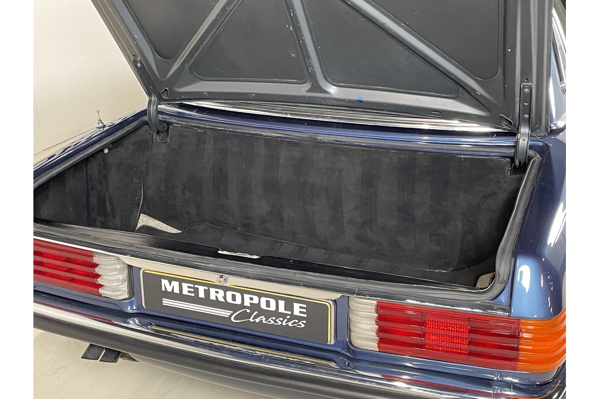 Mercedes-Benz 500 SL