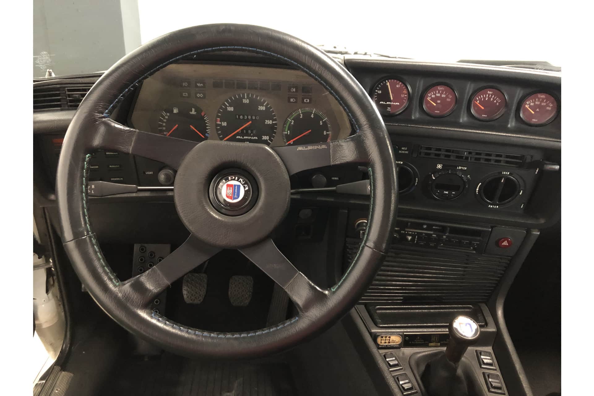 BMW Alpina B7 Turbo