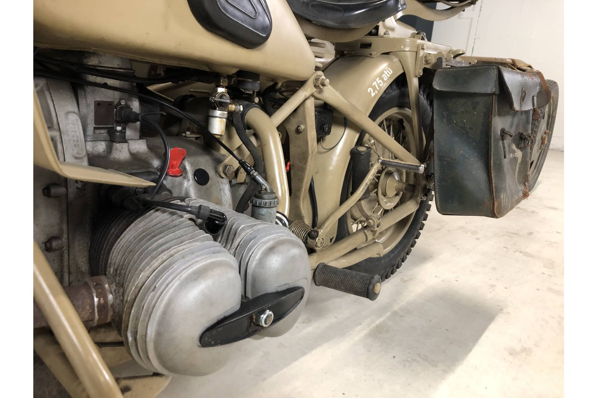 BMW R75