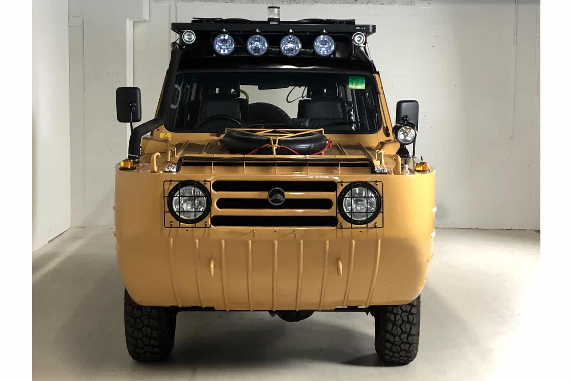 Beijing Automobile Works Ampi Jeep