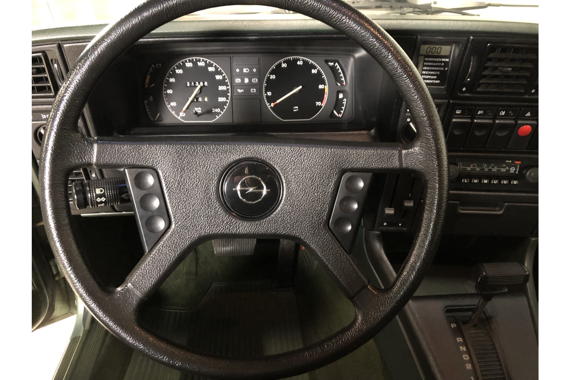 Opel Senator 3.0