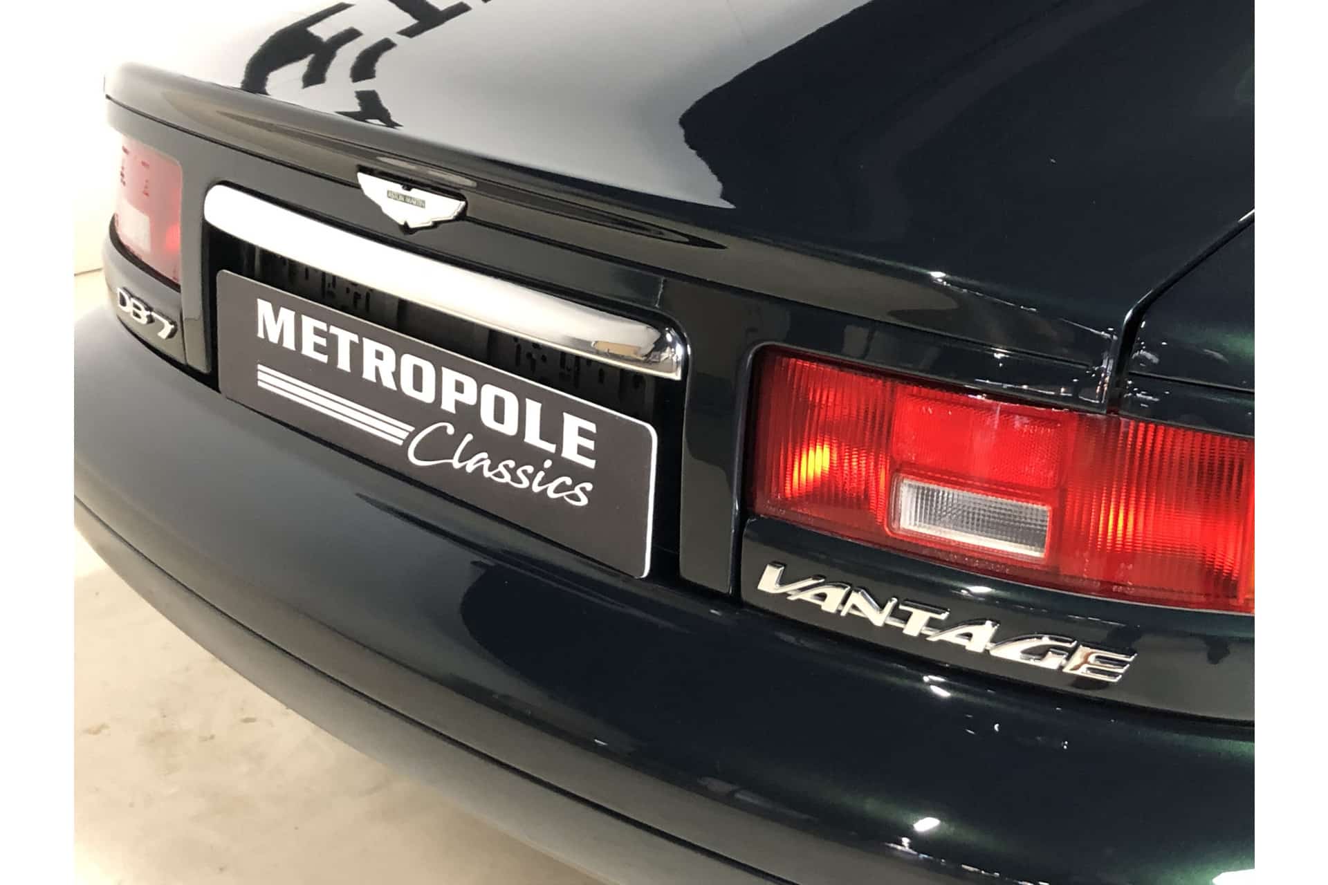 Aston Martin DB7 Vantage V12