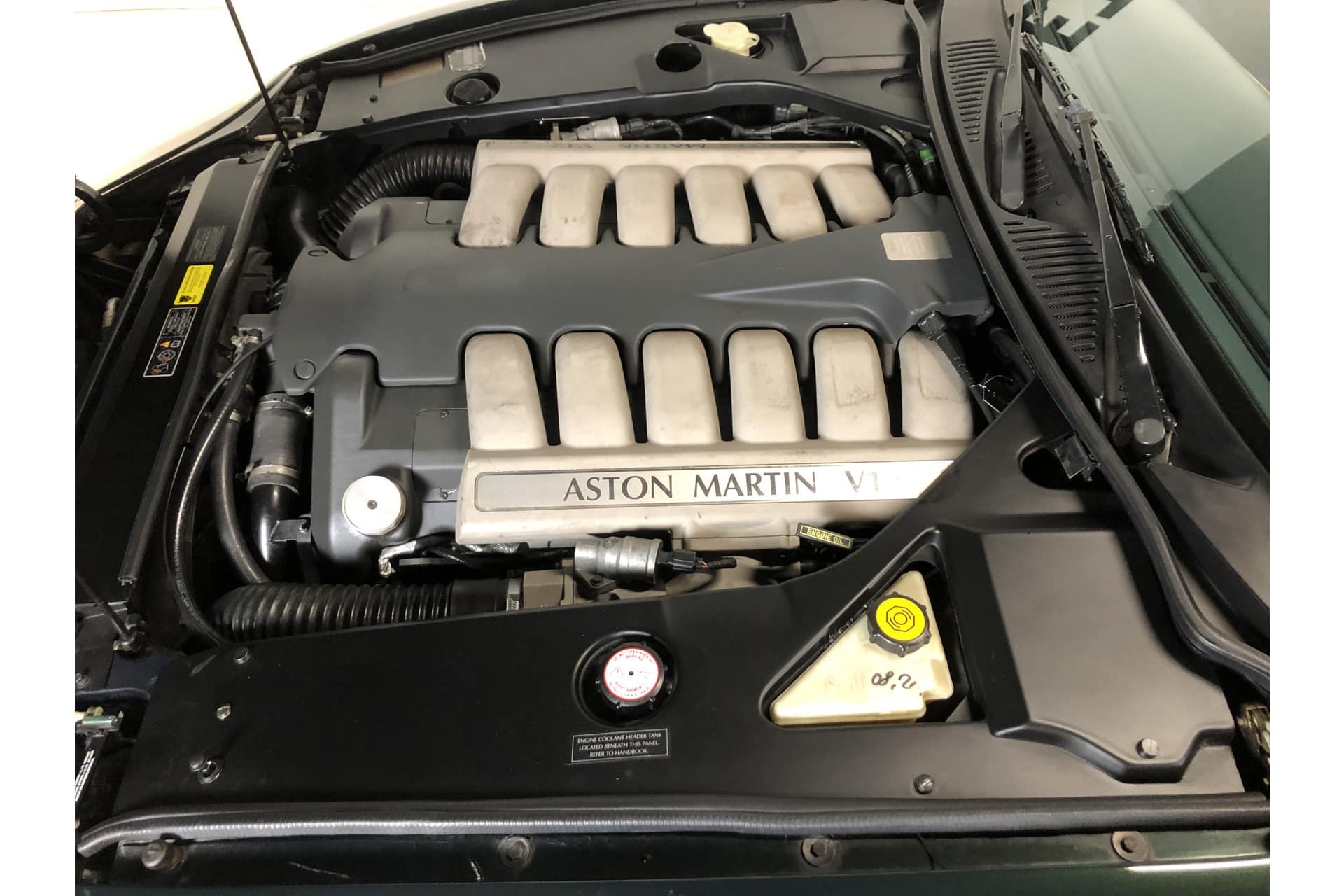 Aston Martin DB7 Vantage V12