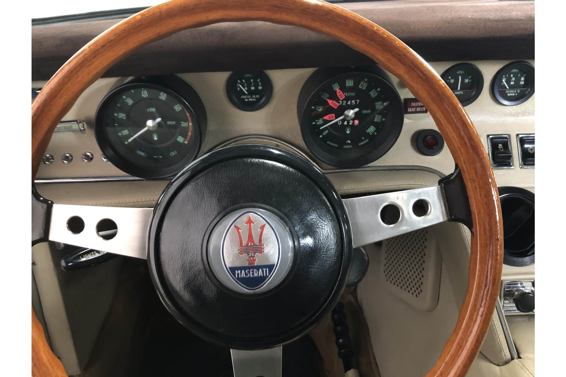 Maserati Ghibli SS 4.9L