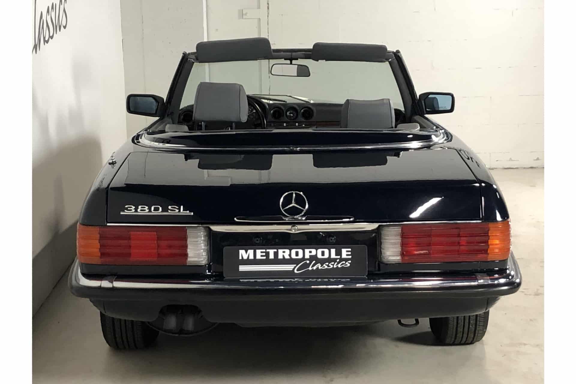 Mercedes-Benz 380 SL