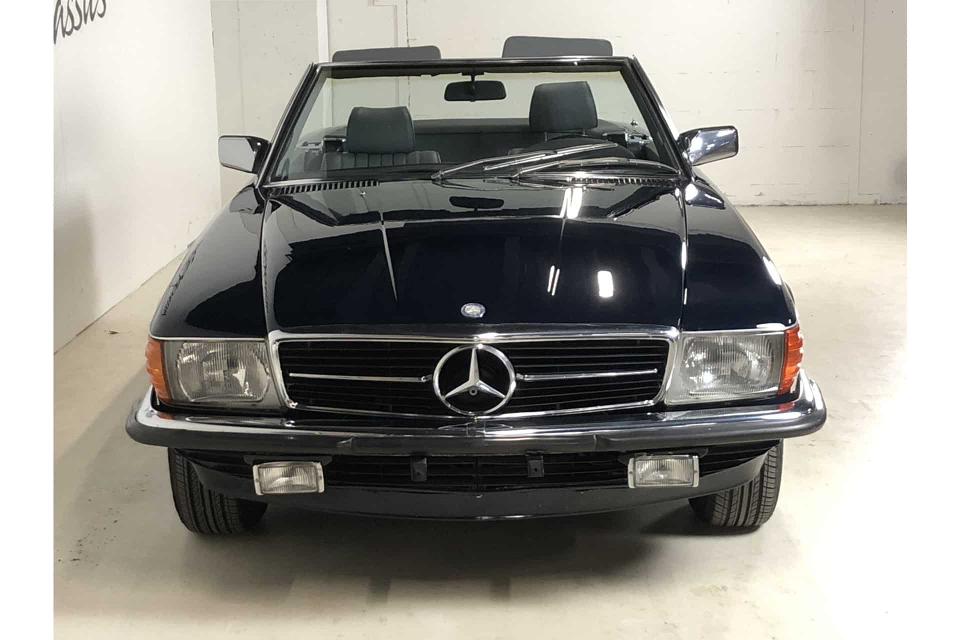 Mercedes-Benz 380 SL