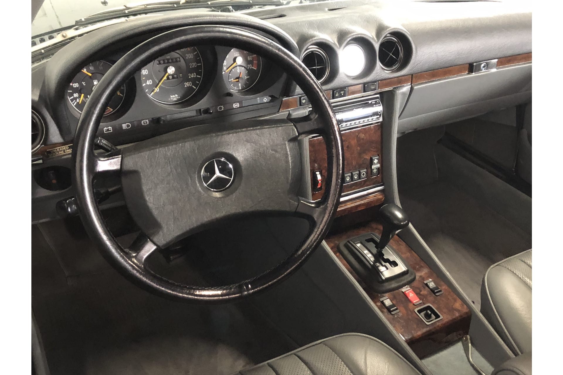 Mercedes-Benz 380 SL