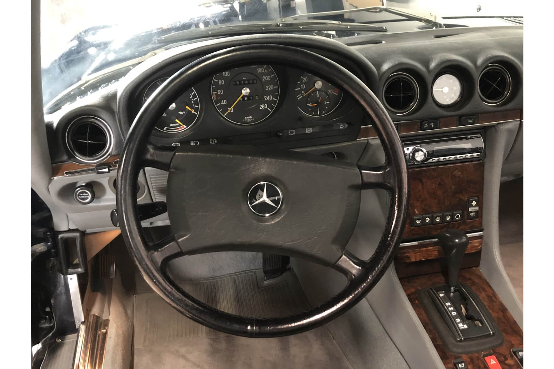 Mercedes-Benz 380 SL