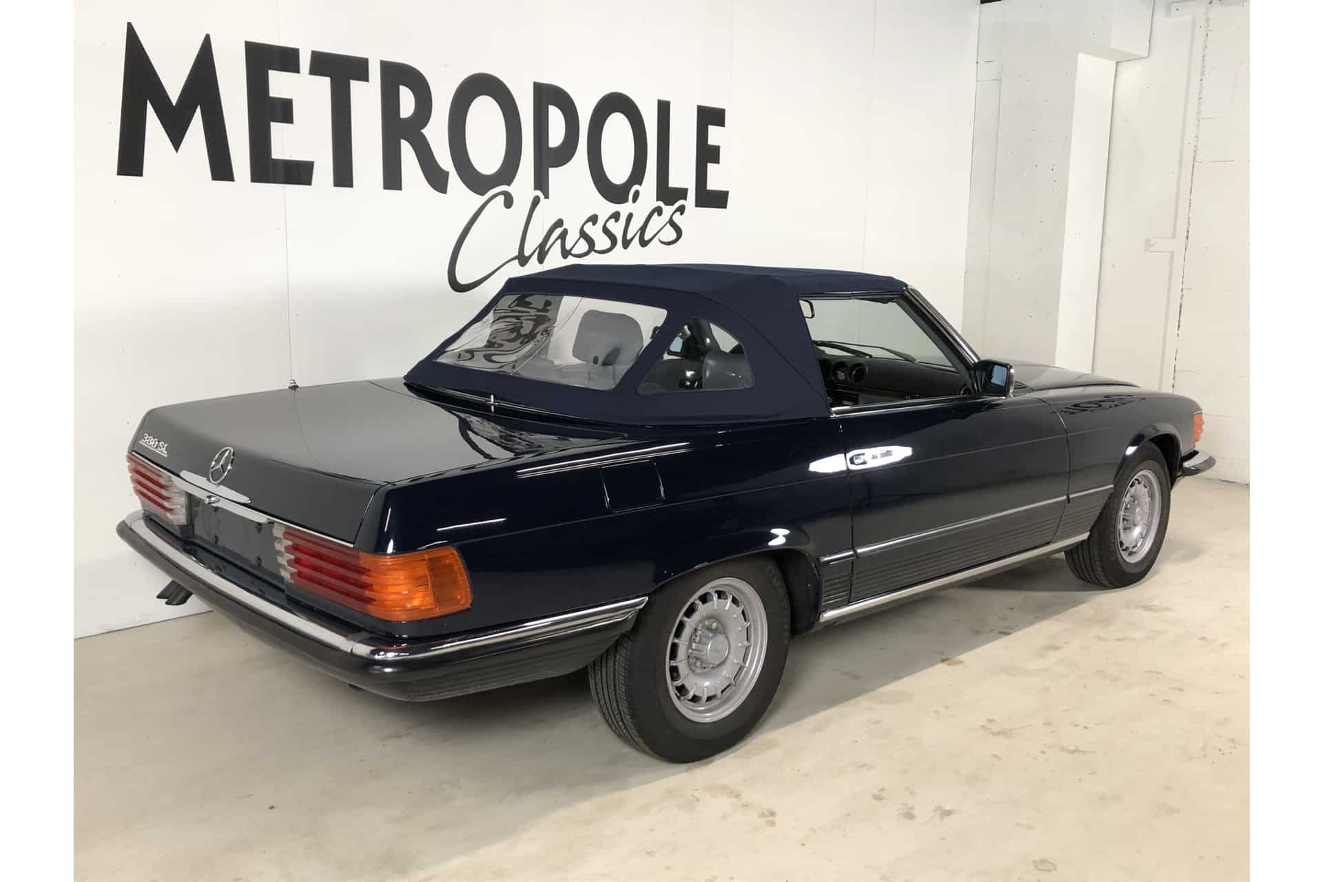 Mercedes-Benz 380 SL