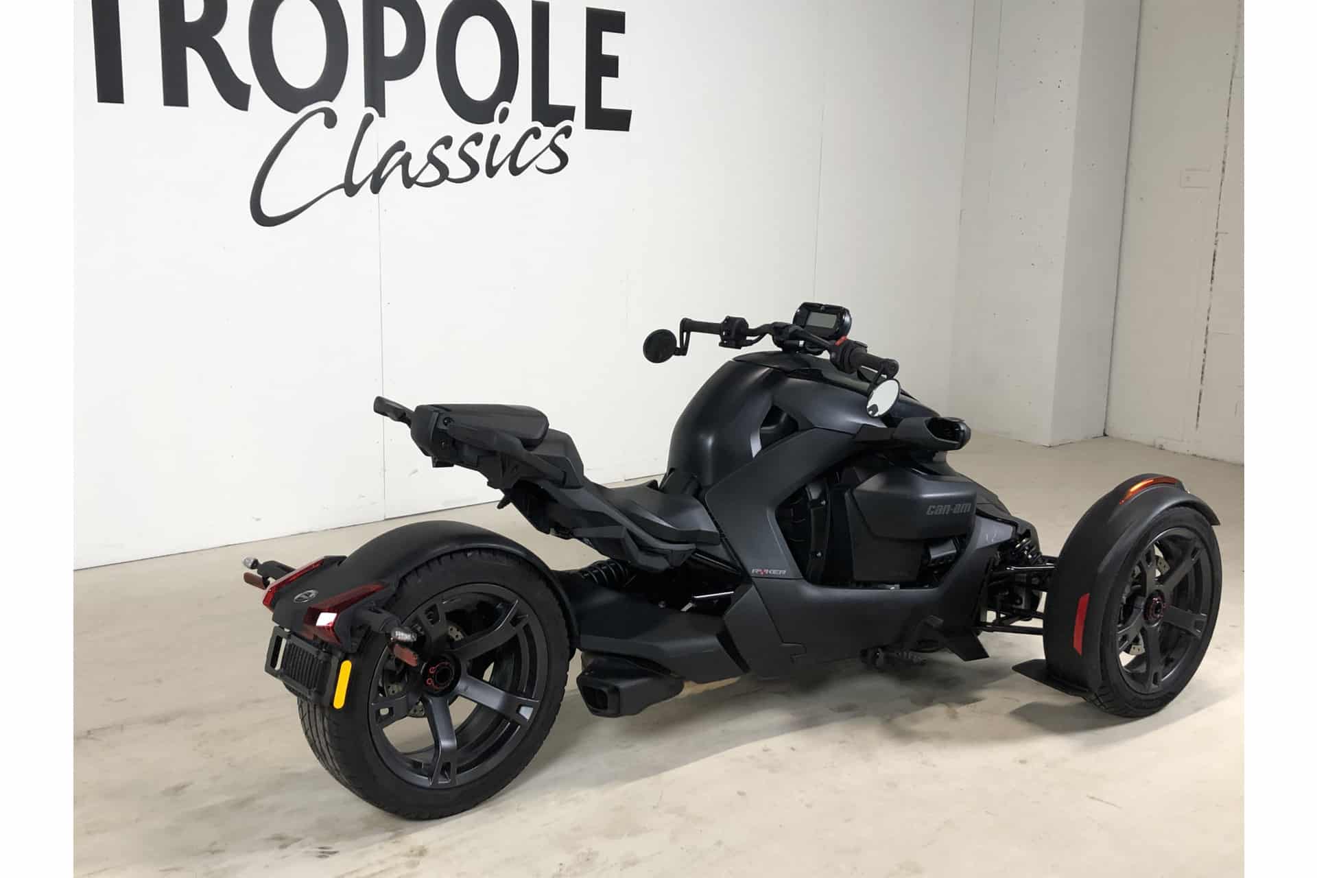 BRO Can Am Ryker 900cc