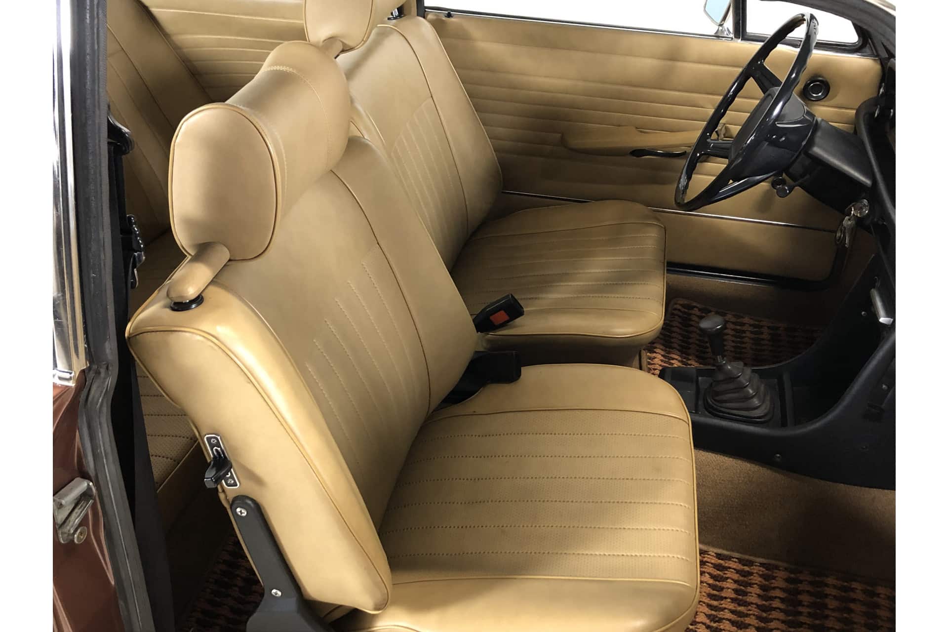 BMW 1602