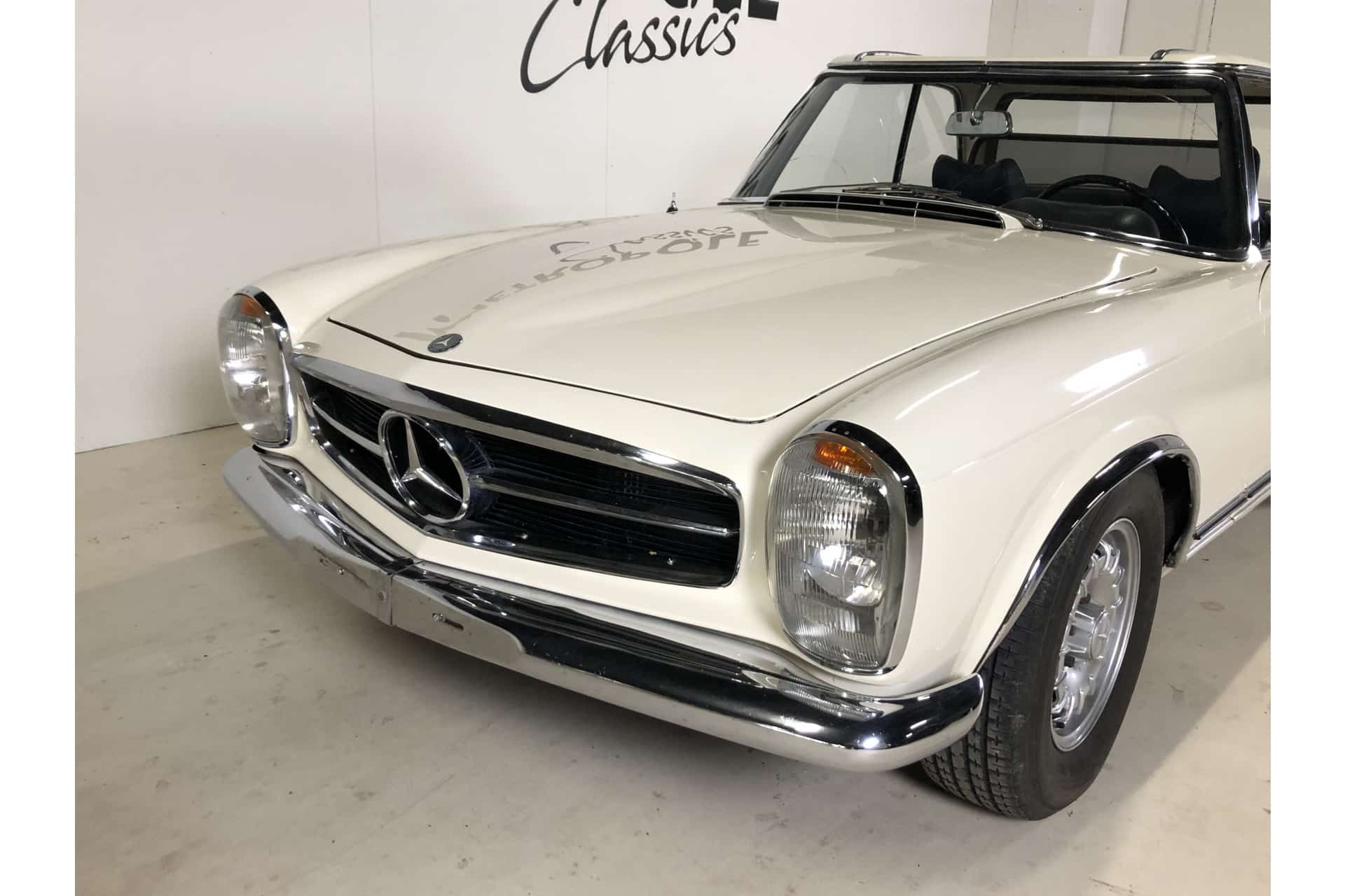 Mercedes-Benz 280