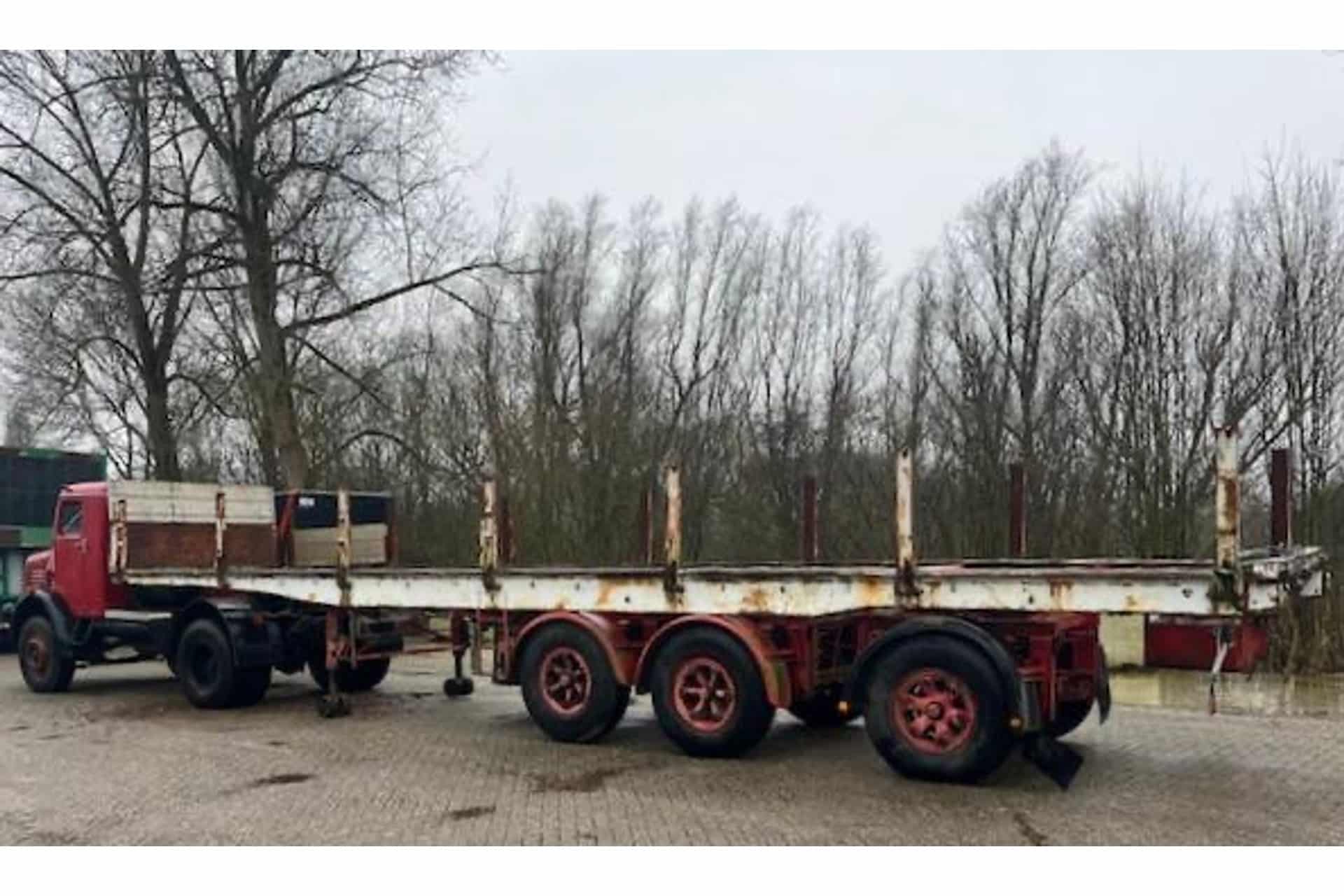 Faun +3-axle German steered trailer complete!