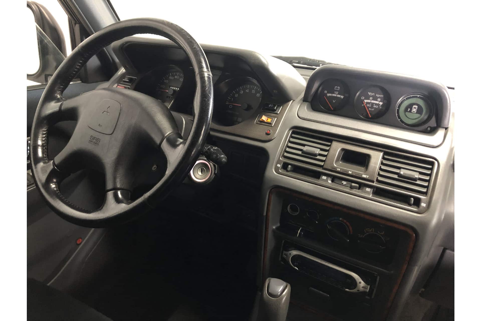 Mitsubishi Pajero Evolution