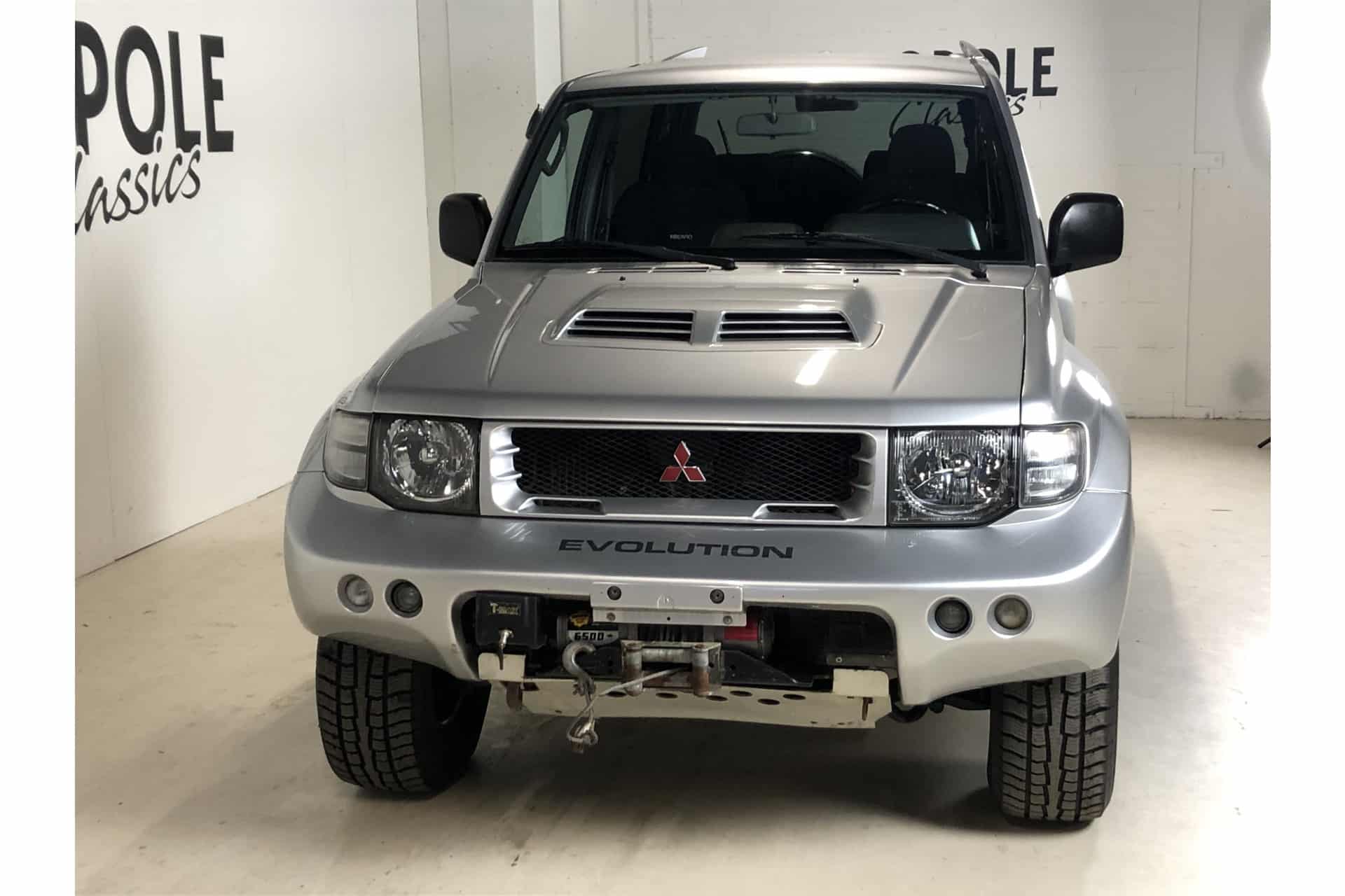 Mitsubishi Pajero Evolution