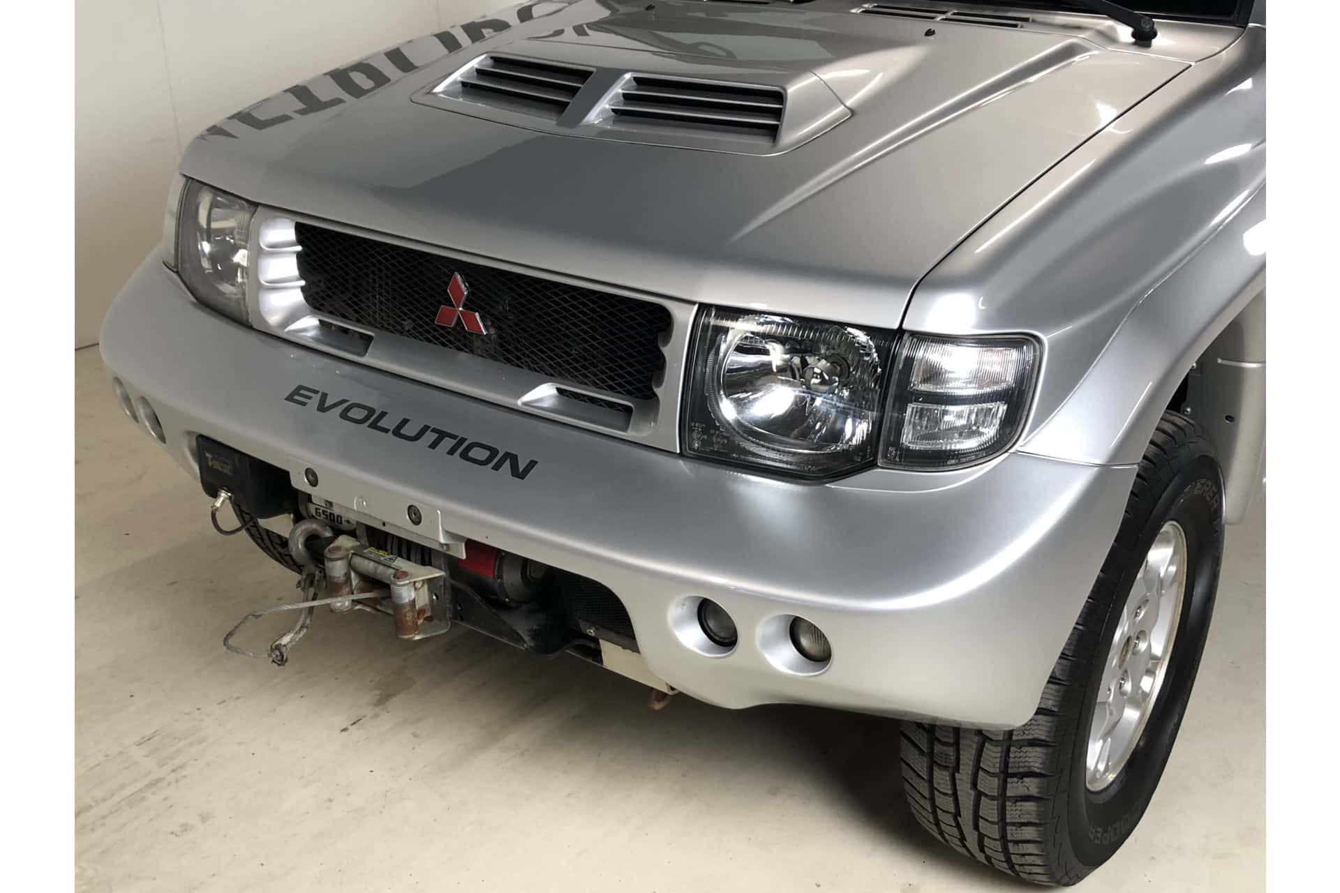 Mitsubishi Pajero Evolution