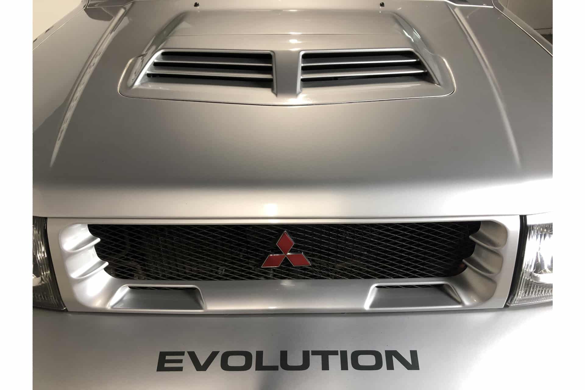 Mitsubishi Pajero Evolution