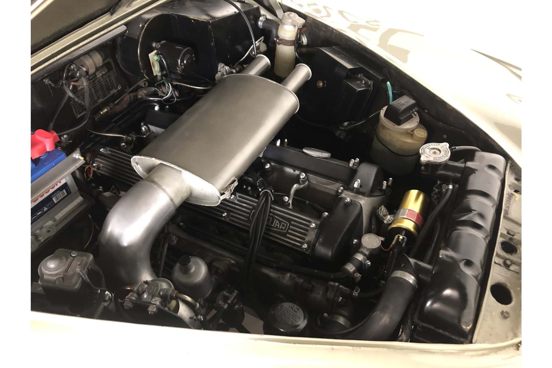 Jaguar MK II 240