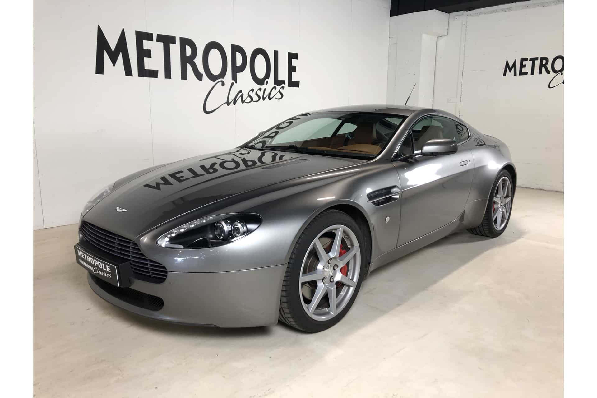 Aston Martin Coupe