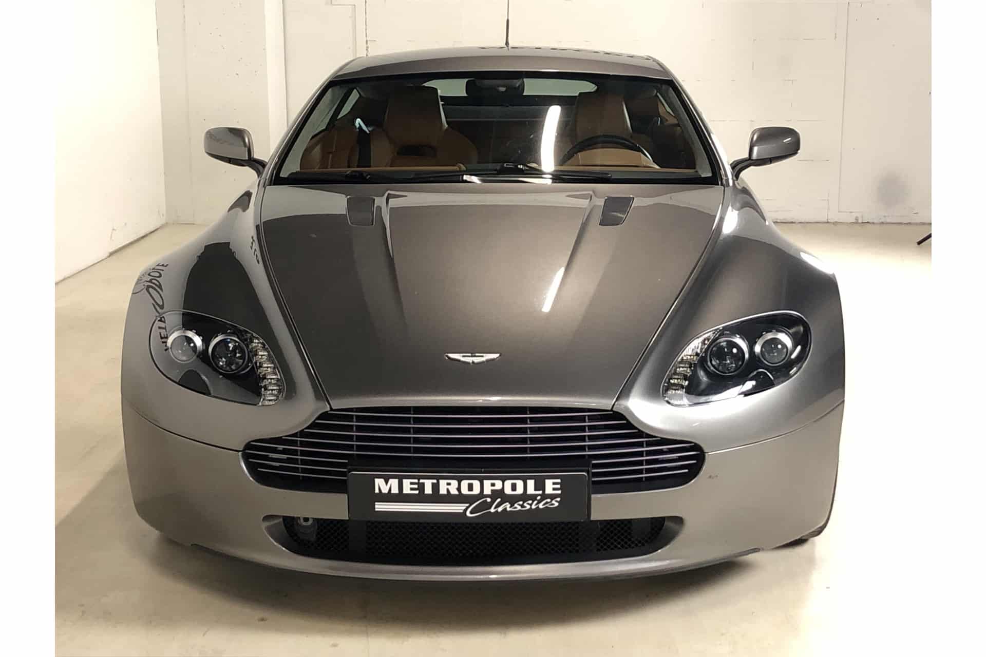 Aston Martin Coupe