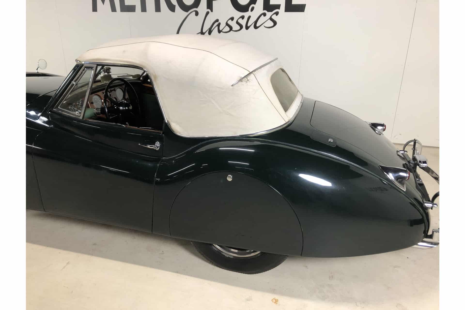 Jaguar XK 120