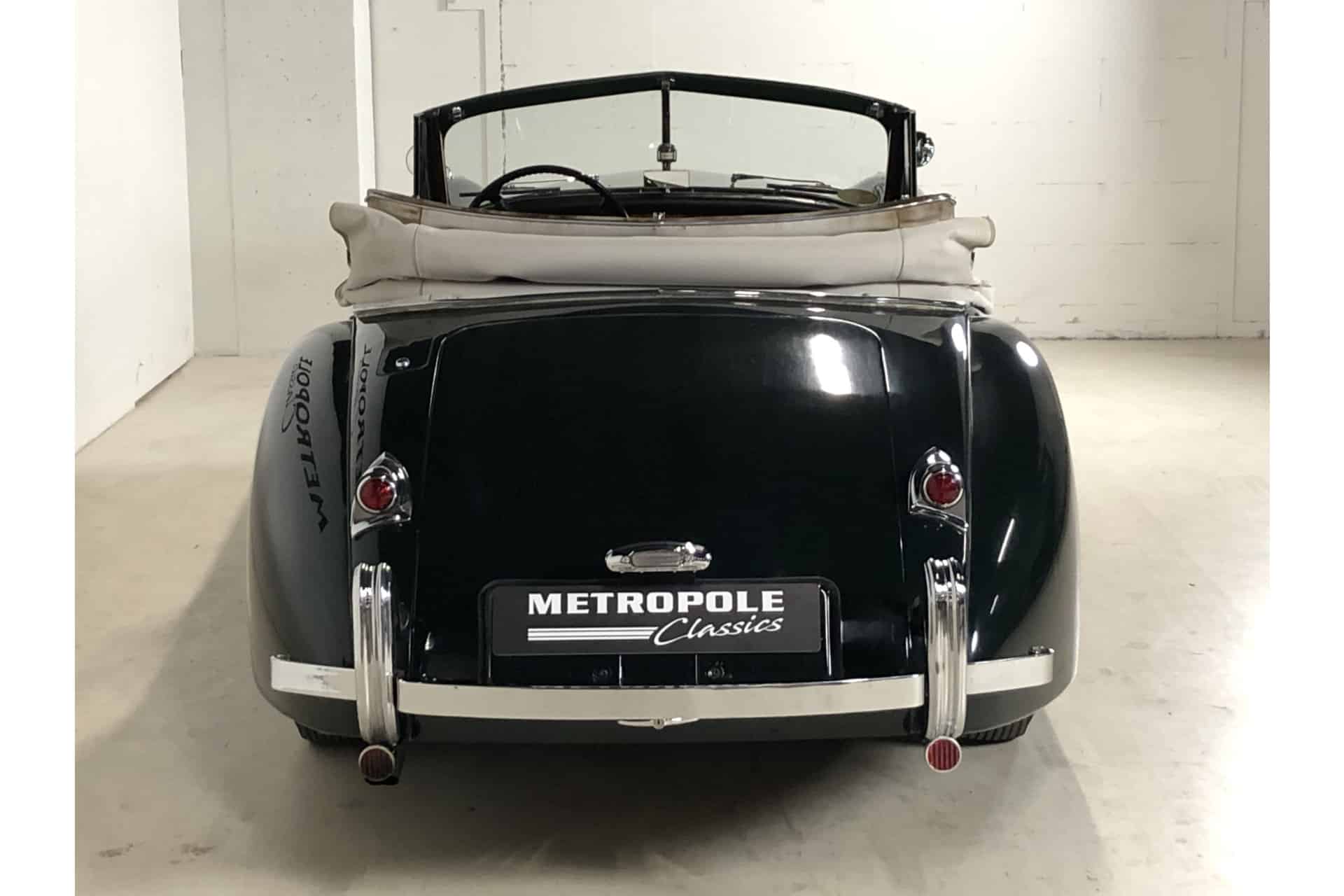 Jaguar XK 120