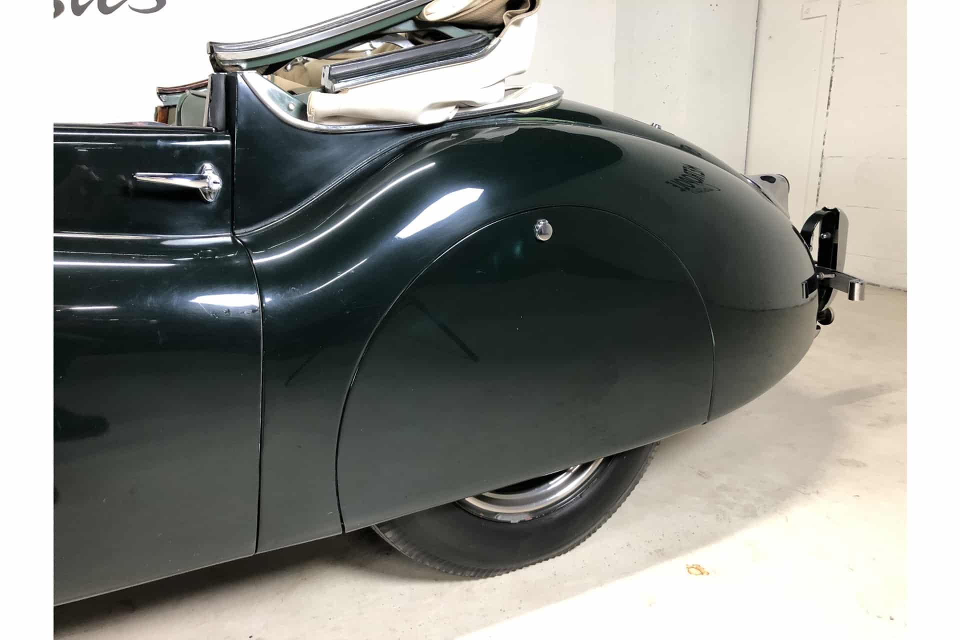 Jaguar XK 120