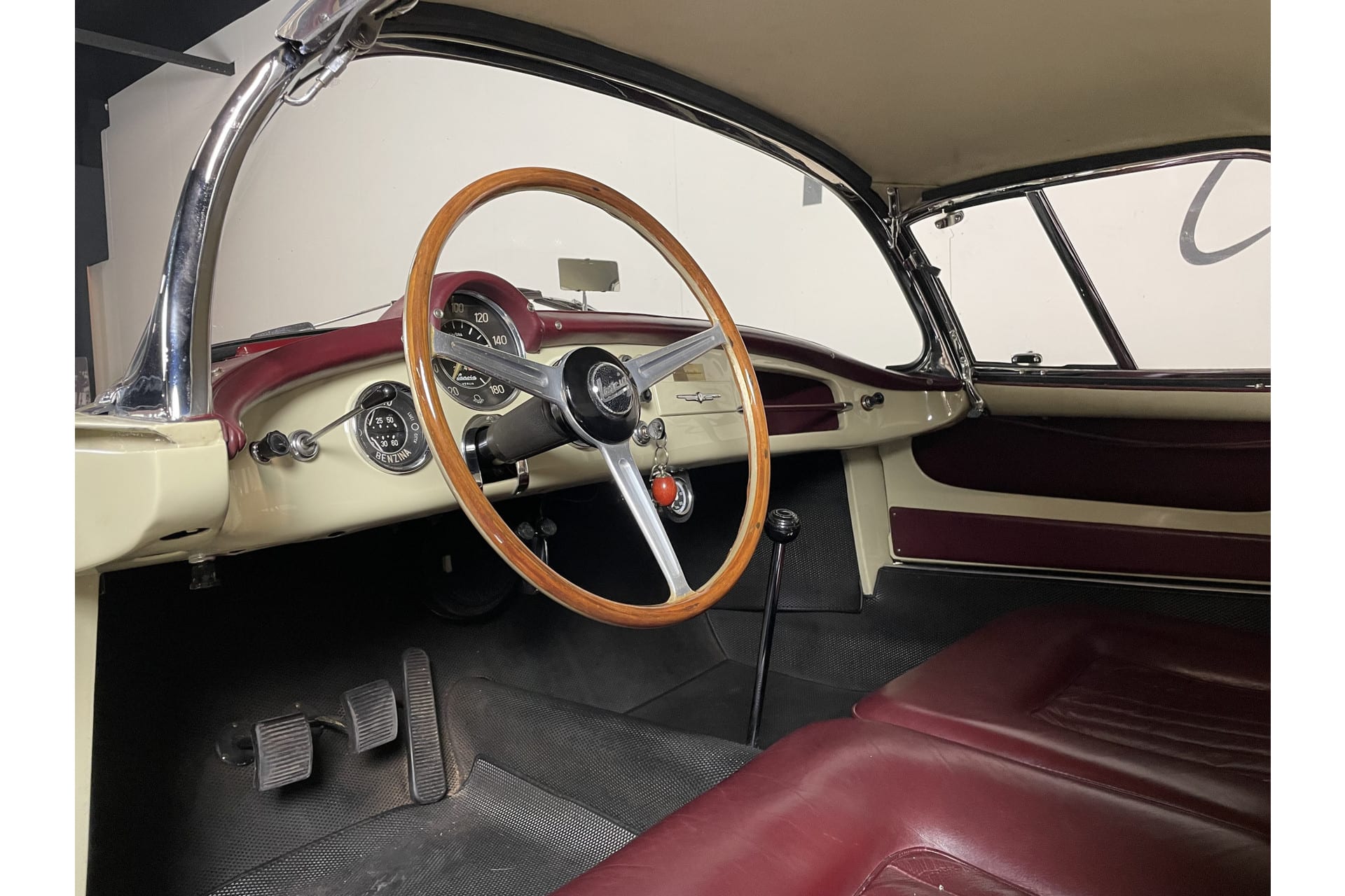 Lancia B24 Spider