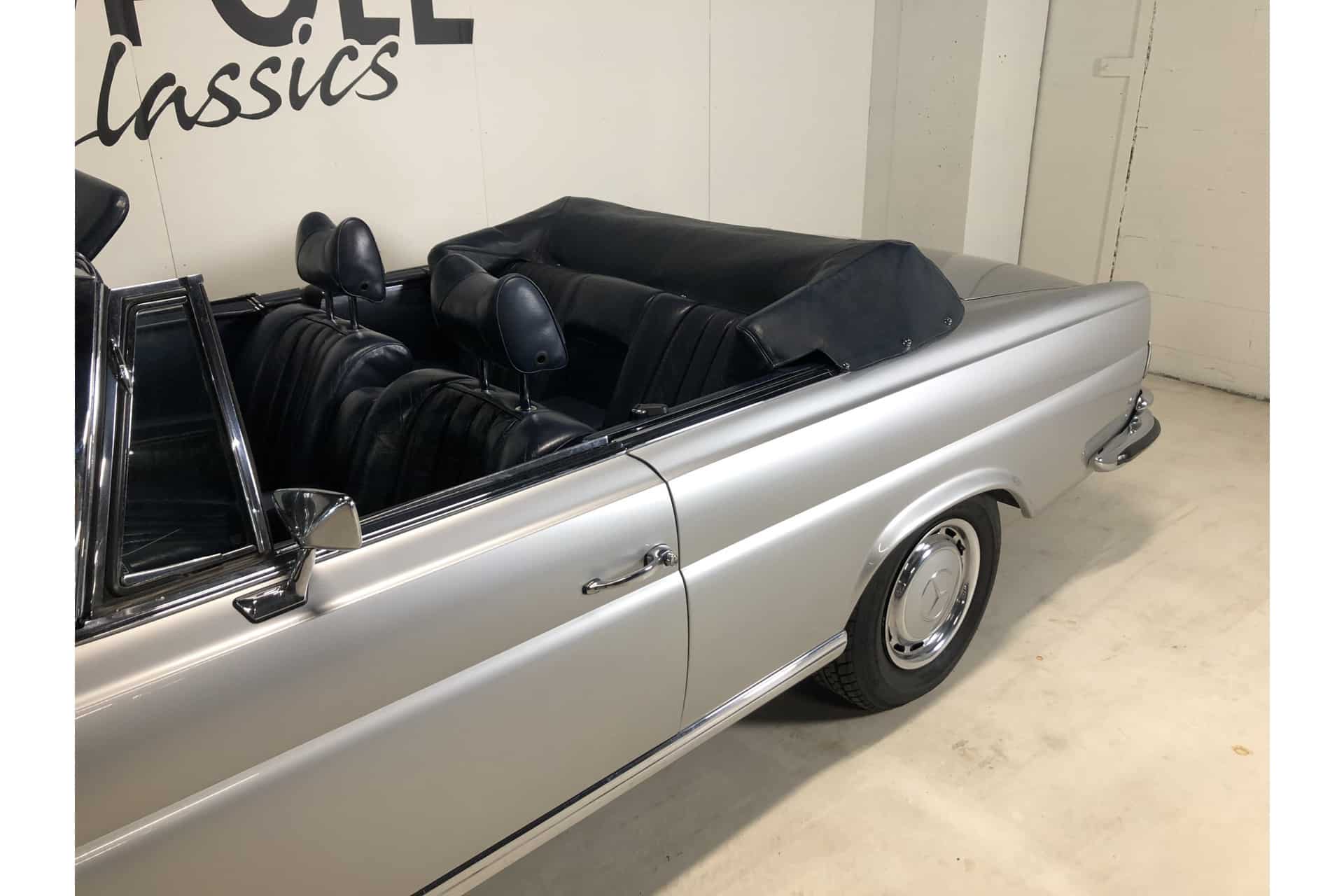 Mercedes-Benz 280 SE 3.5 Cabriolet