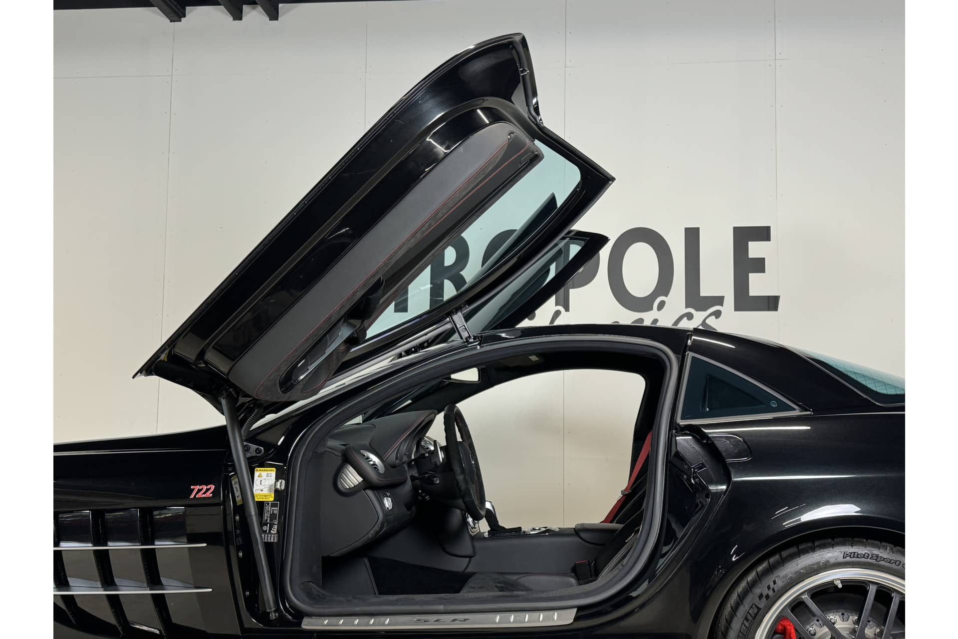 Mercedes-Benz SLR Mclaren