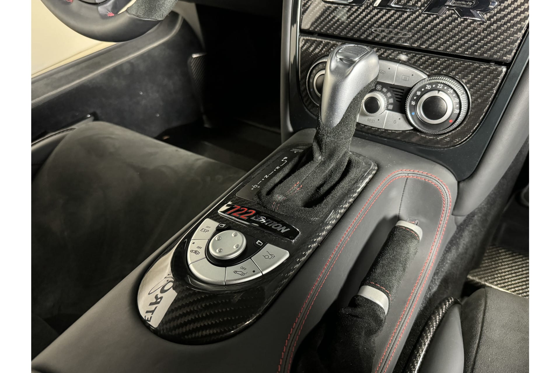 Mercedes-Benz SLR Mclaren