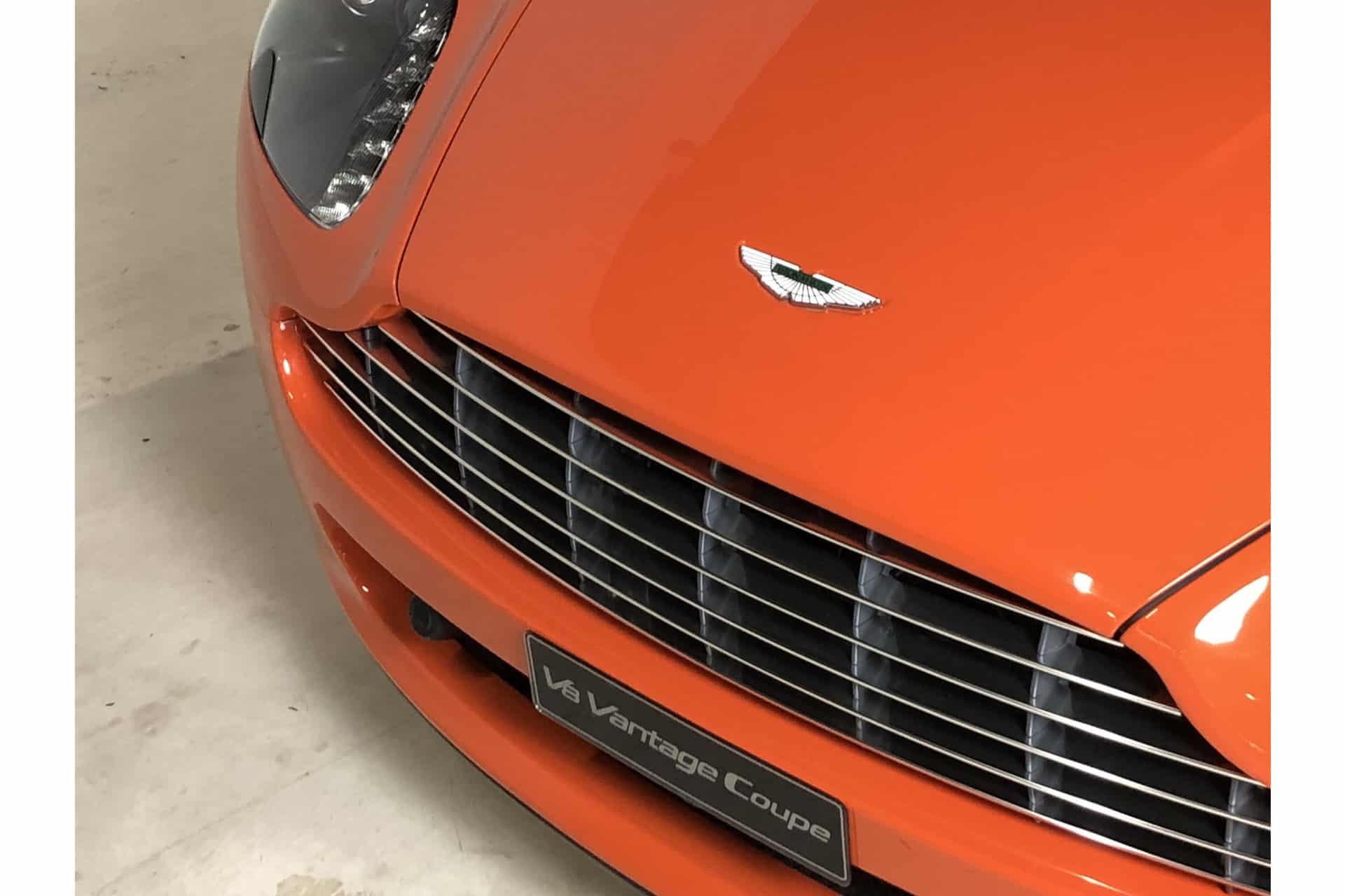 Aston Martin V8 Vantage Coupe